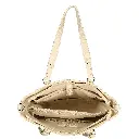 66718_004_08.webp