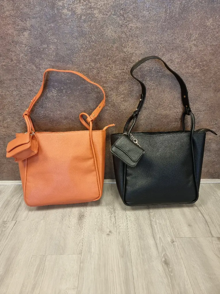 Giuliano schoudertas Feline