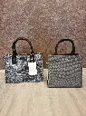 David Jones handtas Fien