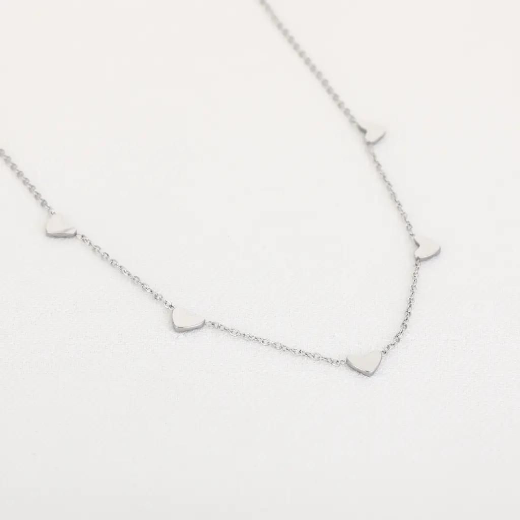 Michelle Bijou ketting v hartjes zilver 