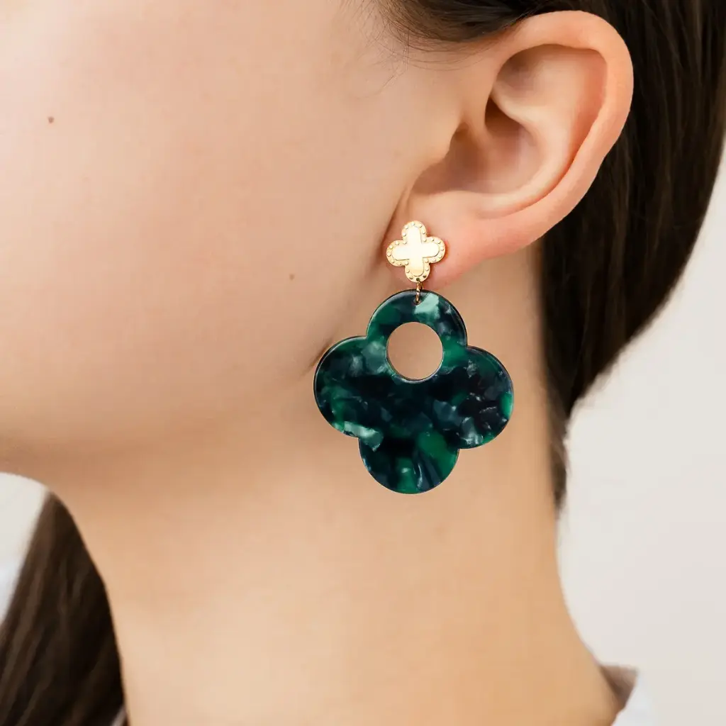 Michelle Bijou oorbellen klaver groot groen